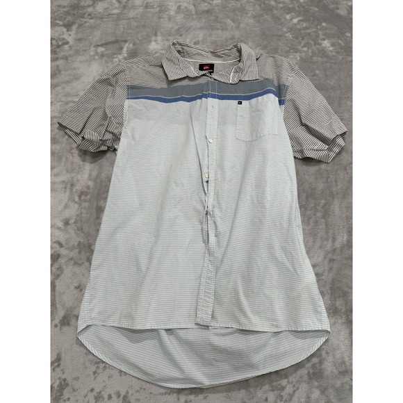 Quiksilver Shirt Mens Size 2XL Gray White Blue Striped Short Sleeve Button Up - Picture 1 of 8